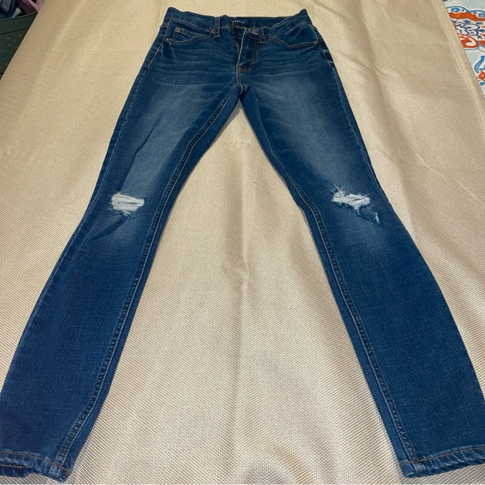 Aeropostale cheeky jeans